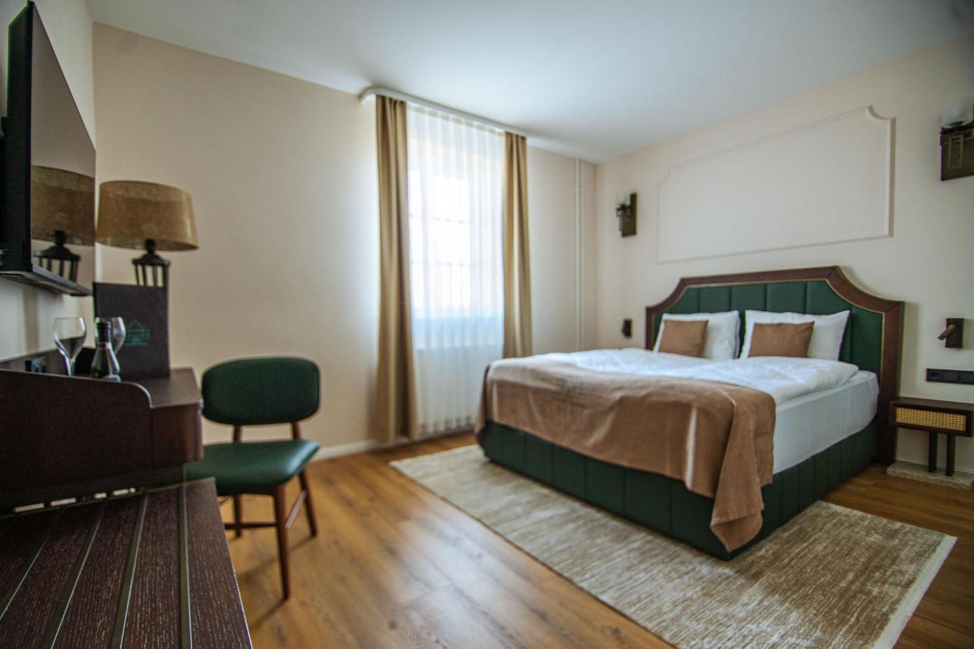 Hotel Ratsmuehle Lueneburg ภายนอก รูปภาพ